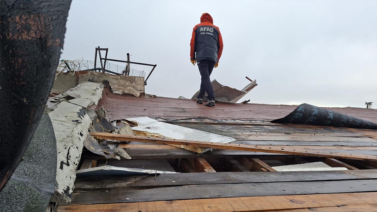 Yalova’da Fırtına Bilançosu 97 Başvuru Alındı (2)