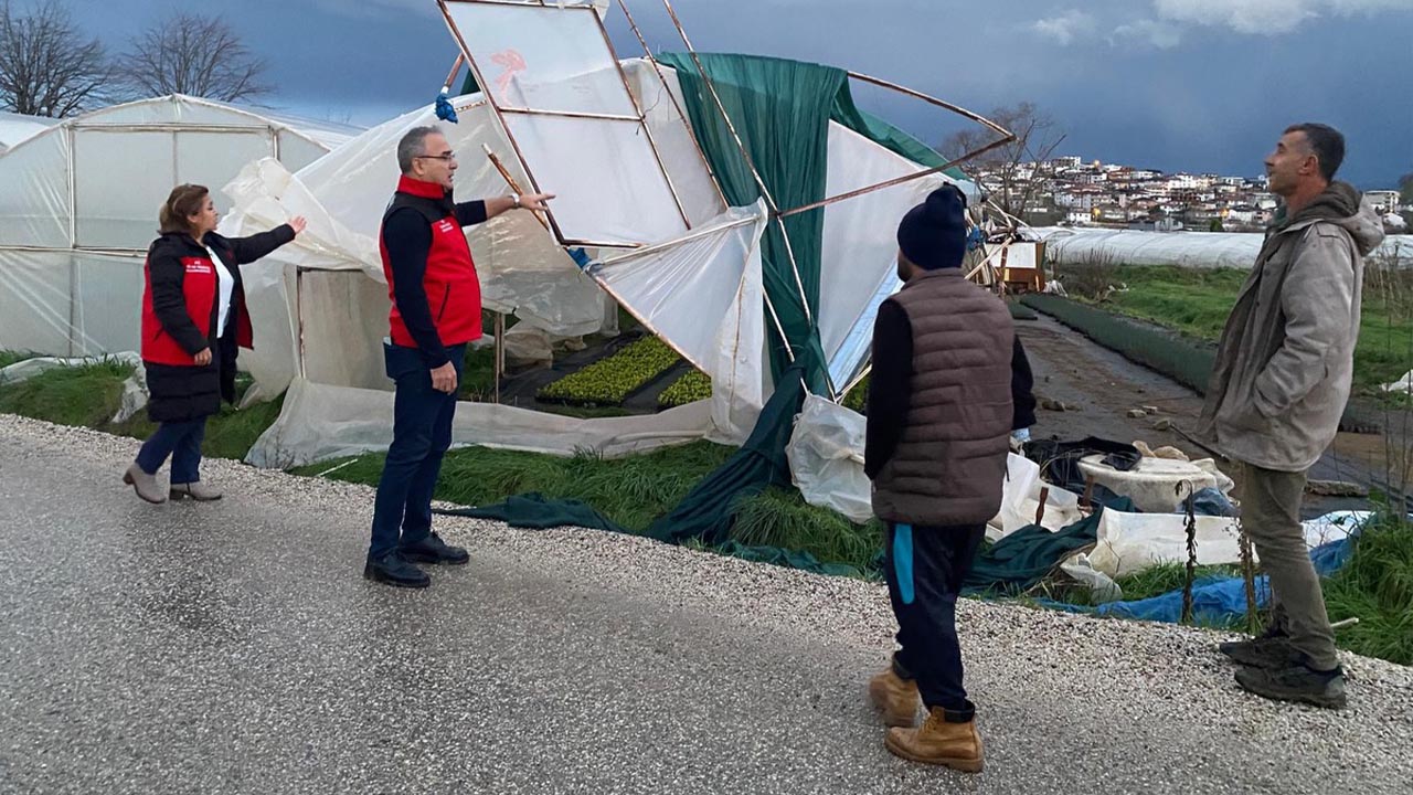 Yalova’da Fırtına Bilançosu 97 Başvuru Alındı (4)