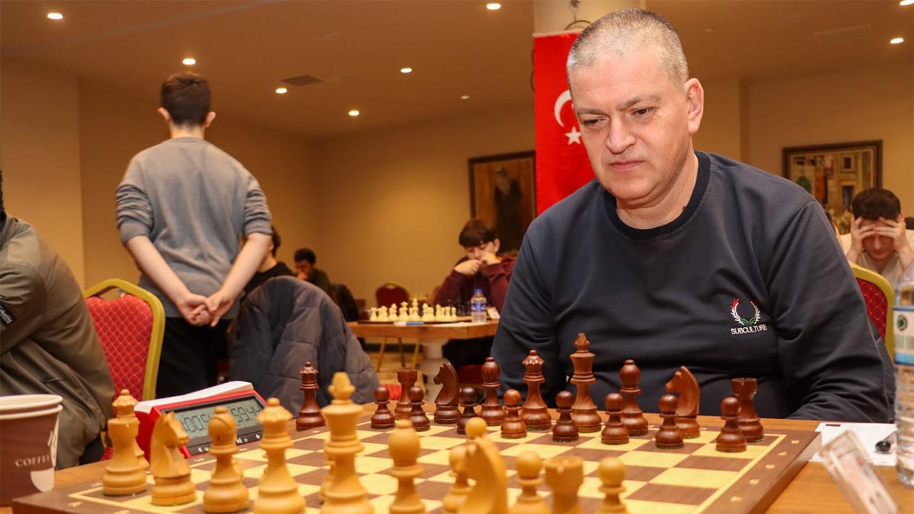 9. Uluslararasi Yürüyen Köşk Satranç Turnuvasi Sona Erdi̇ (1)