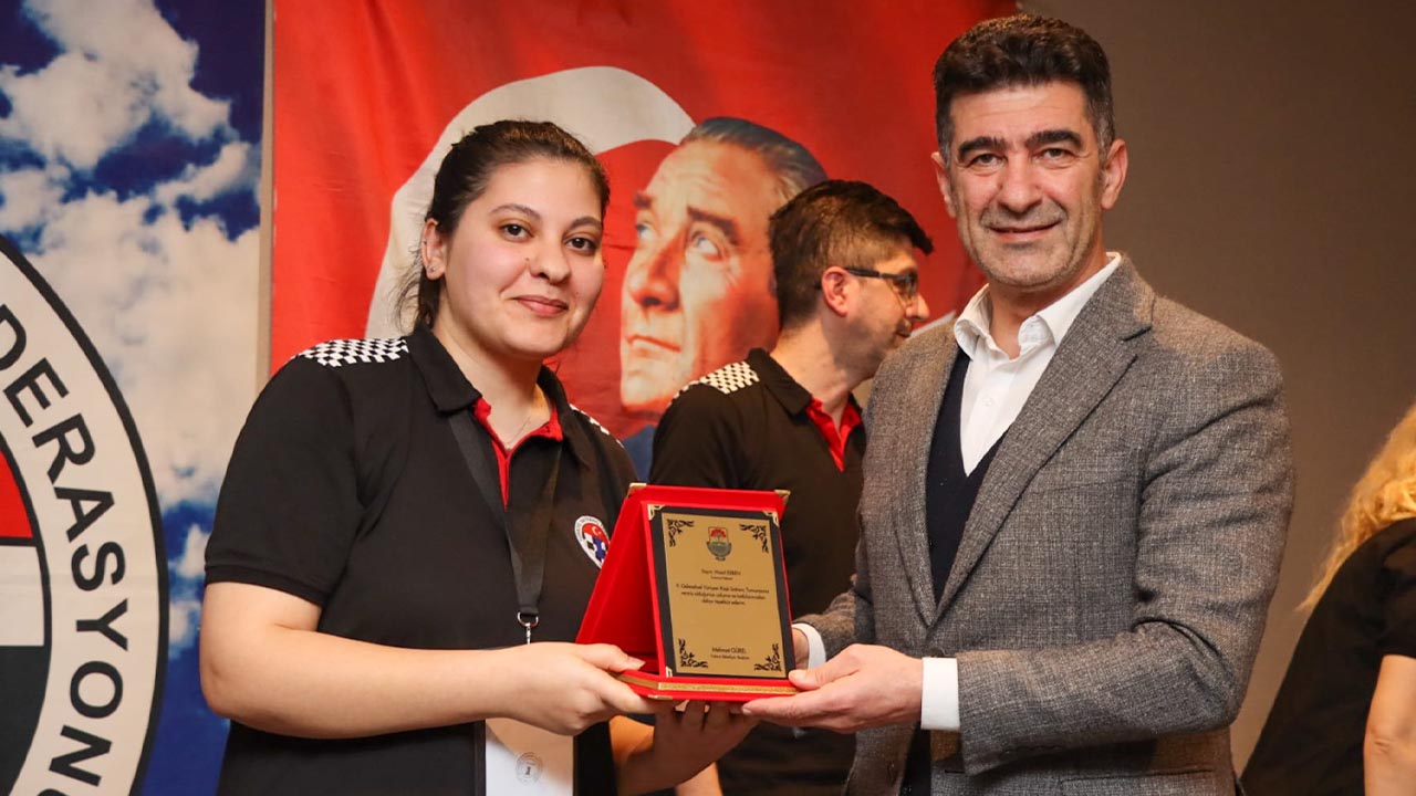 9. Uluslararasi Yürüyen Köşk Satranç Turnuvasi Sona Erdi̇ (11)