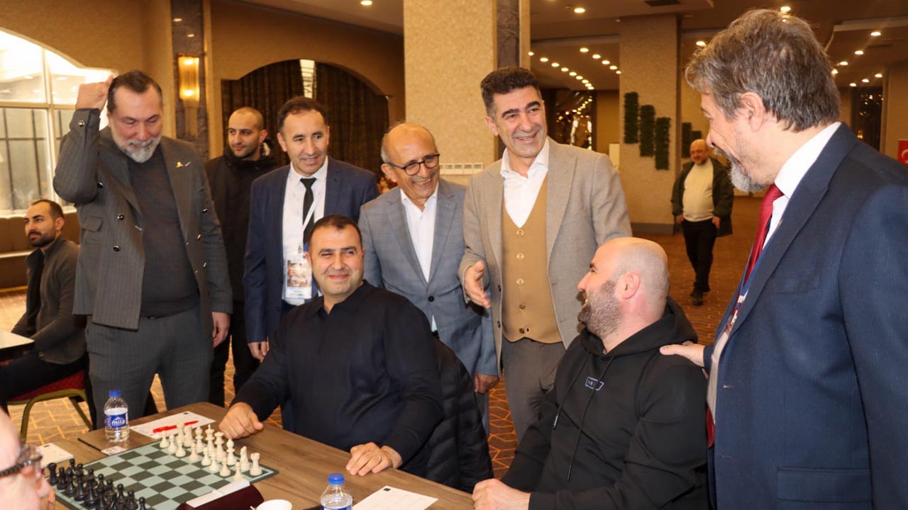 9. Uluslararasi Yürüyen Köşk Satranç Turnuvasi Sona Erdi̇ (4)