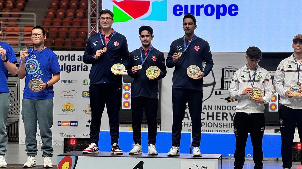 Bekir Burak Arslan’dan Tarihi Başarı (1)