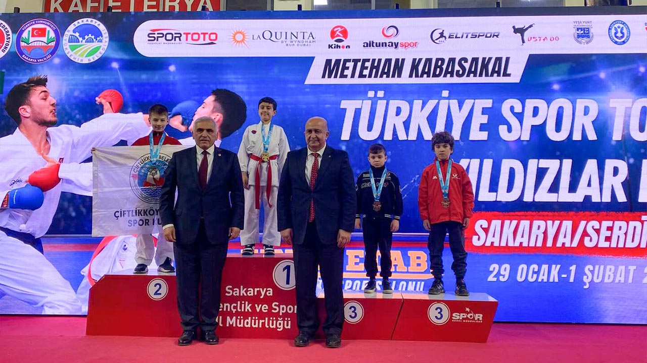 Çiftlikköy Karatecileri Yıldızlar Ligi (4)