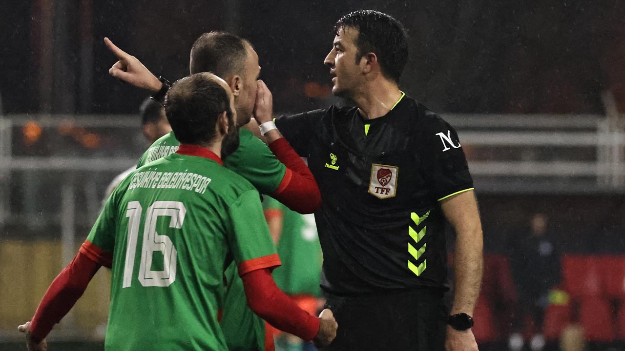 Çiftlikköy Şampiyonluk Yolunda (2)