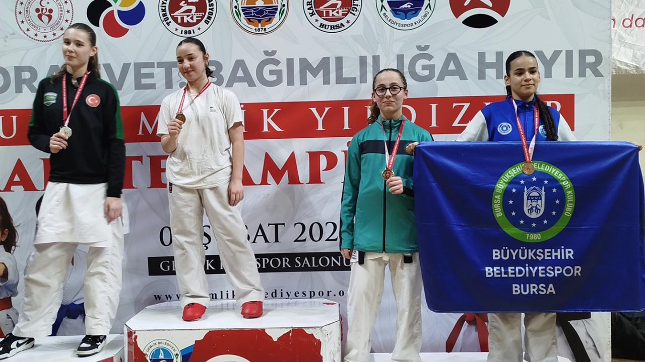 Taşköprülü Karatecilerden Dört Madalya (5)