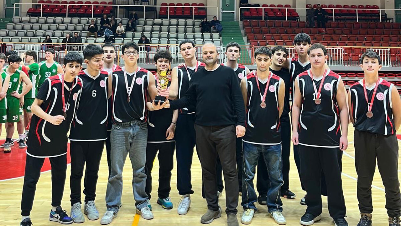 U16’Nın Kralı Şamata Spor (2)