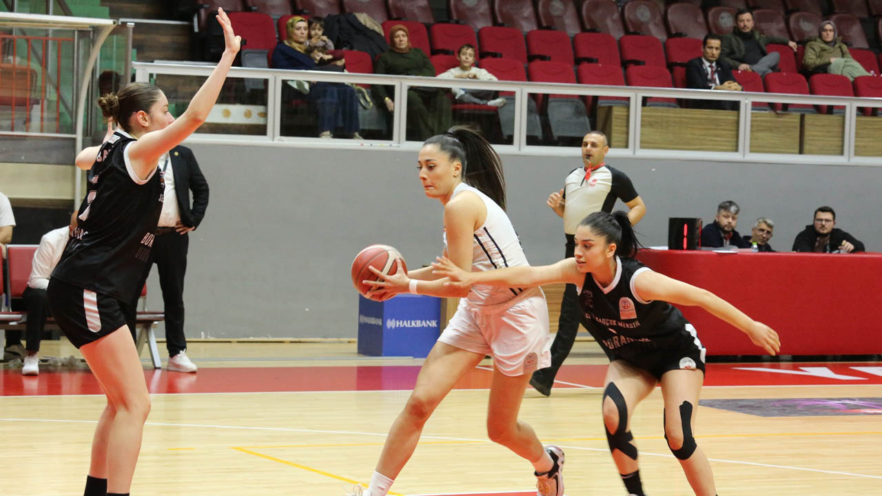 Yalova Halkbank Kadinlar Basketbol Lig Tkbl Vip Mersin Farkli Galibiyet Haber (4)