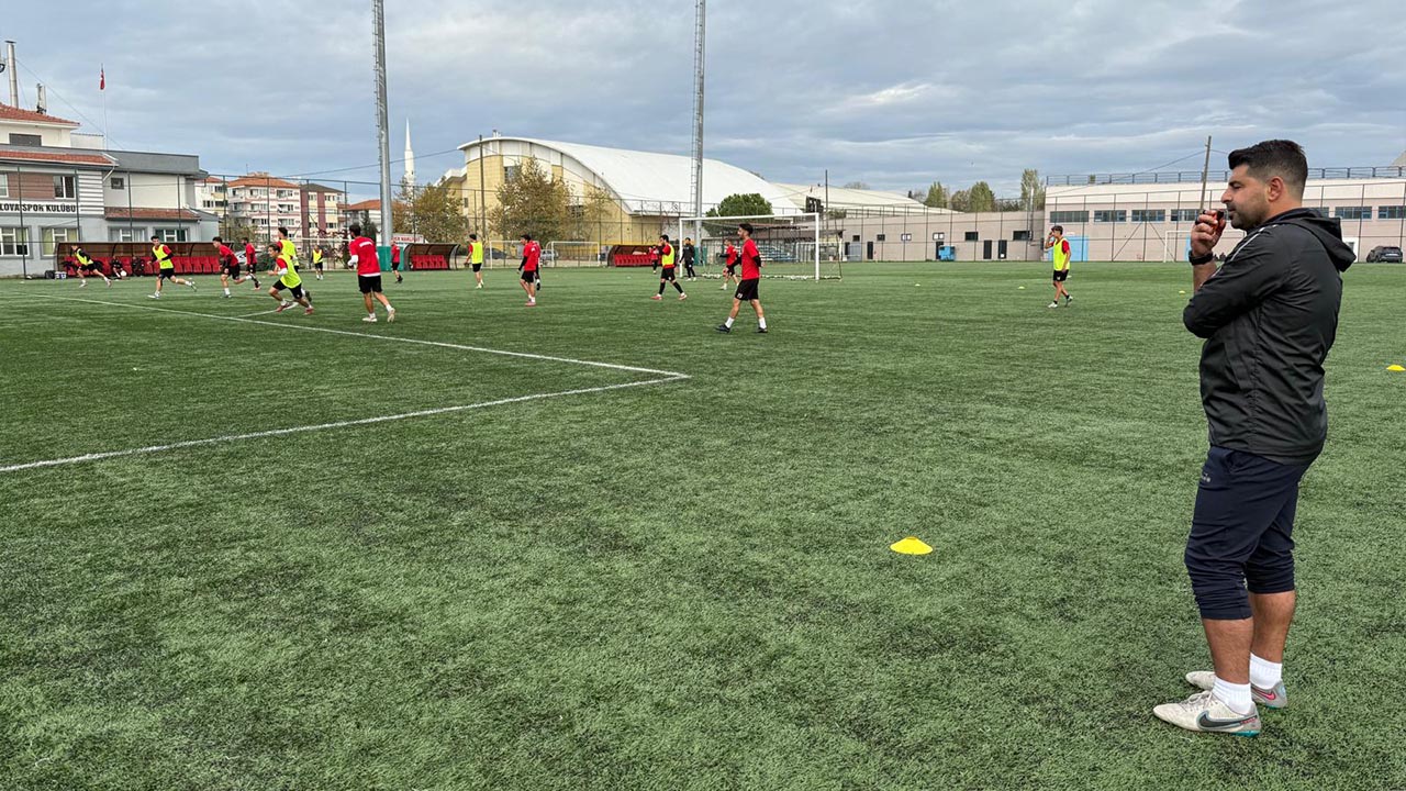 Yalovaspor Kritik Deplasmanda (3)