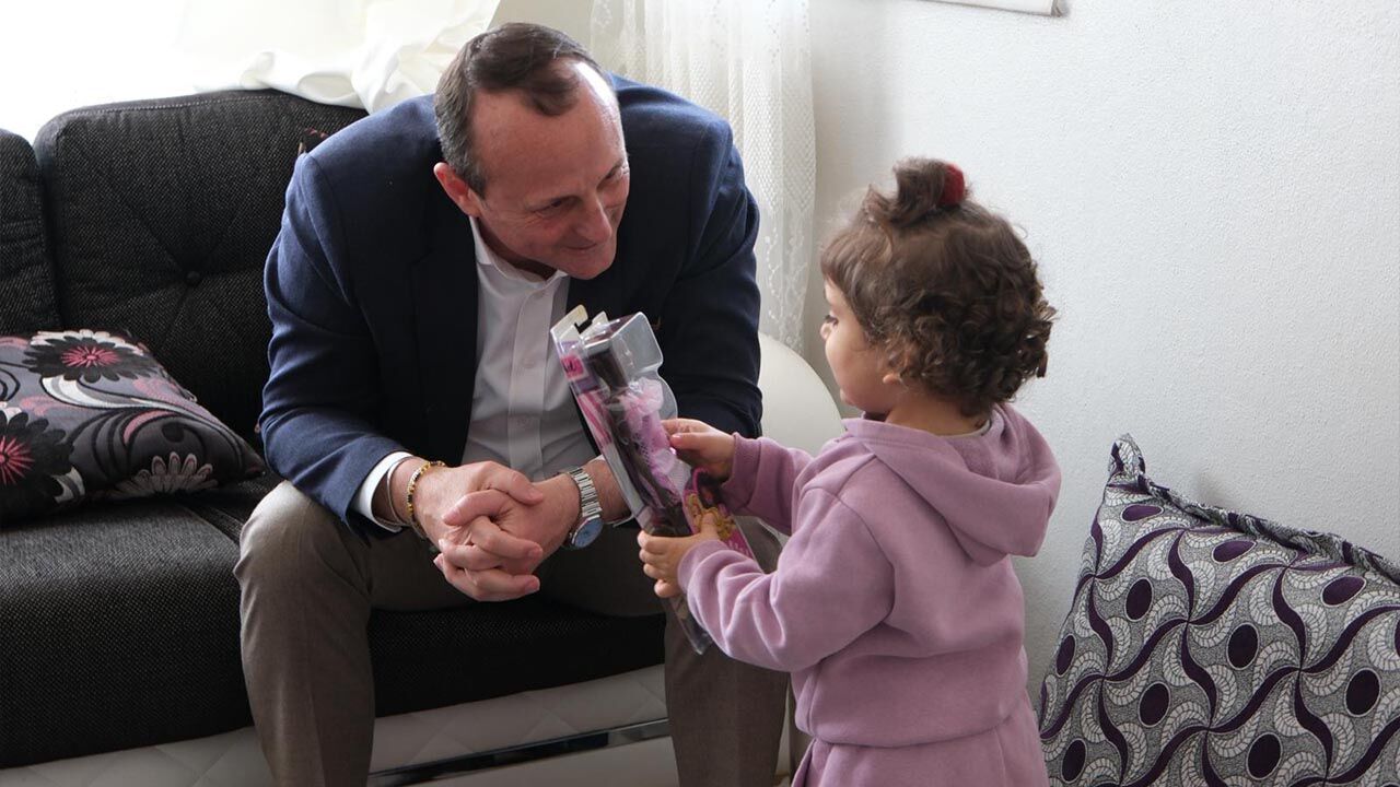 Başkan Yele’den Bebeklere “Hoş Geldin” Hediyesi (3)