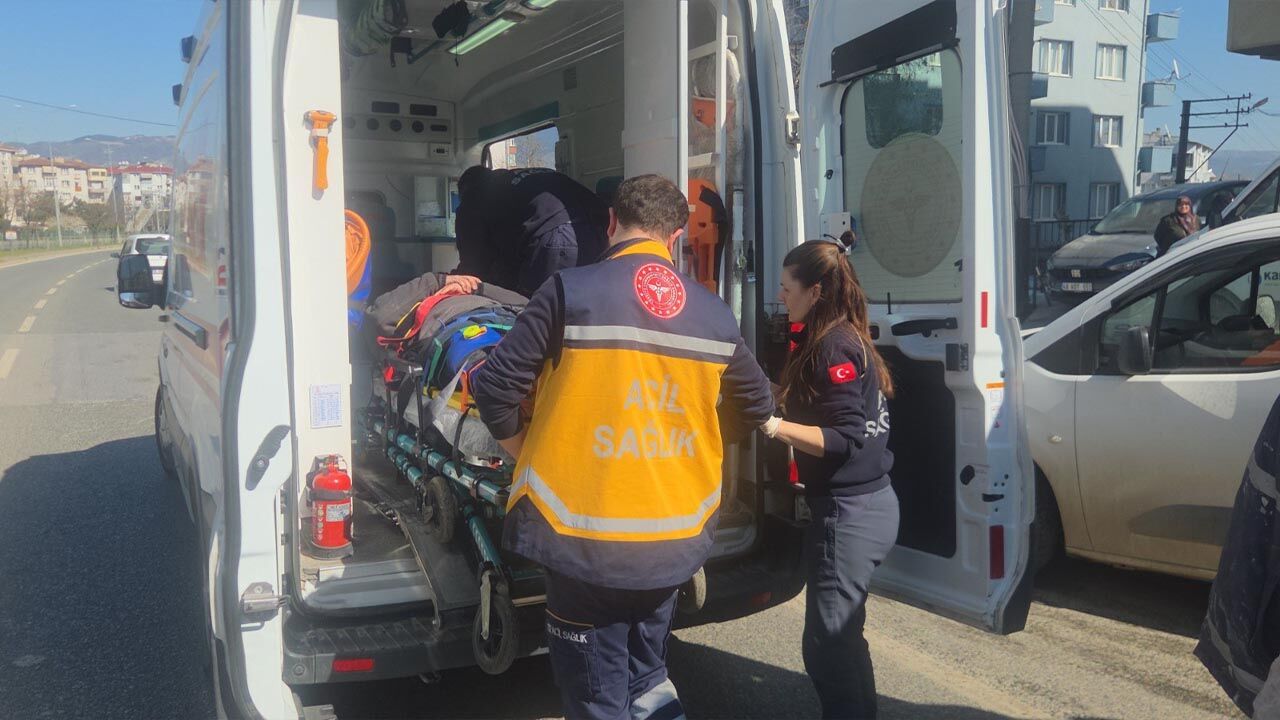 Bursa'da Zincirleme Kaza 5 Yaralı (6)