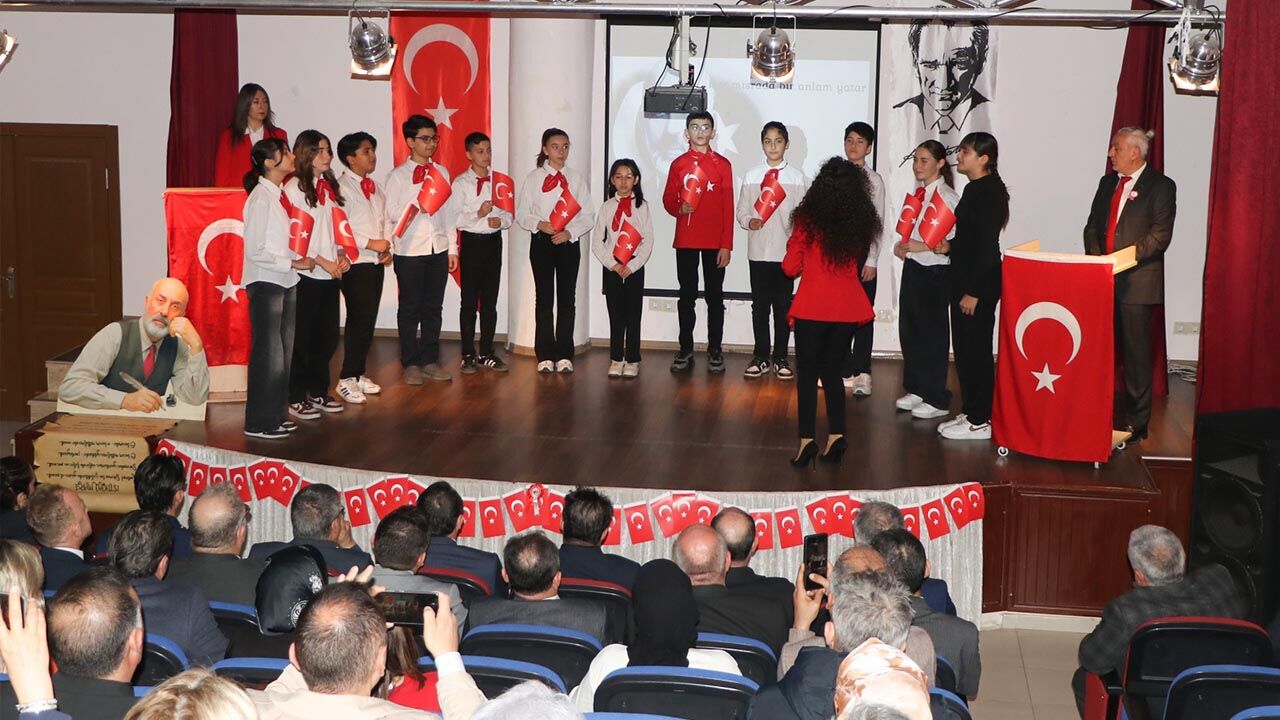 Çiftlikköy’de İstiklal Marşı’nın 105. Yılı Etkinlikleri Yapıldı (4)