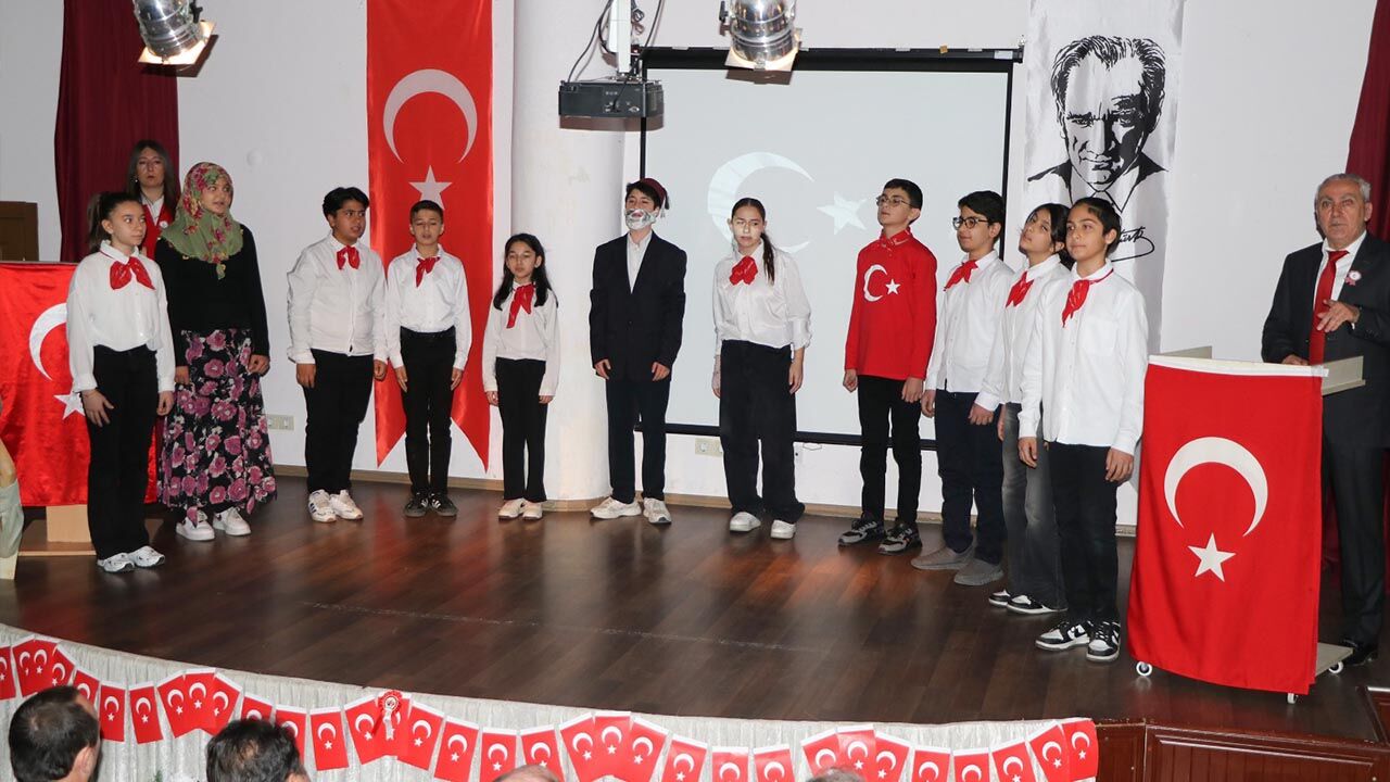 Çiftlikköy’de İstiklal Marşı’nın 105. Yılı Etkinlikleri Yapıldı (5)