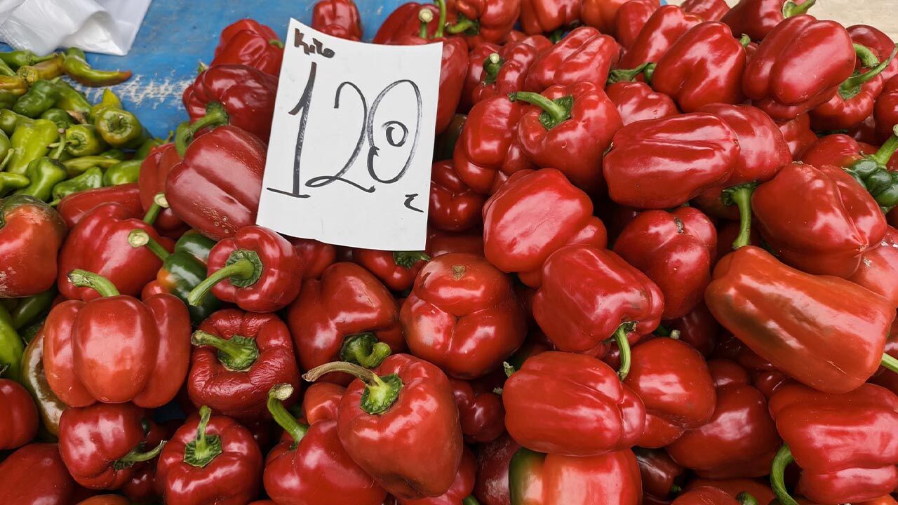 Bu Akşam Tencerede Ne Kaynayacak (6)