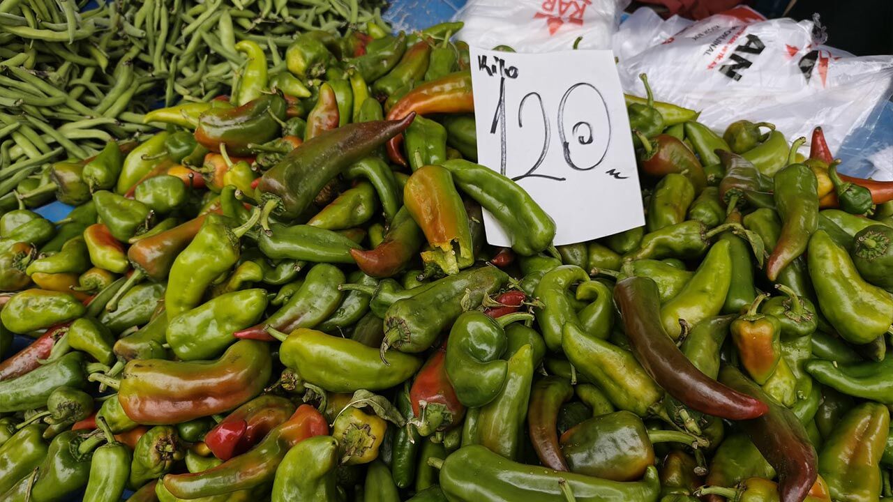 Bu Akşam Tencerede Ne Kaynayacak (8)