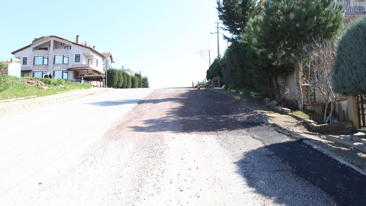 Özden Mahallesi Nur Caddesi Kazaya Davetiye Çıkarıyor Haber (6)