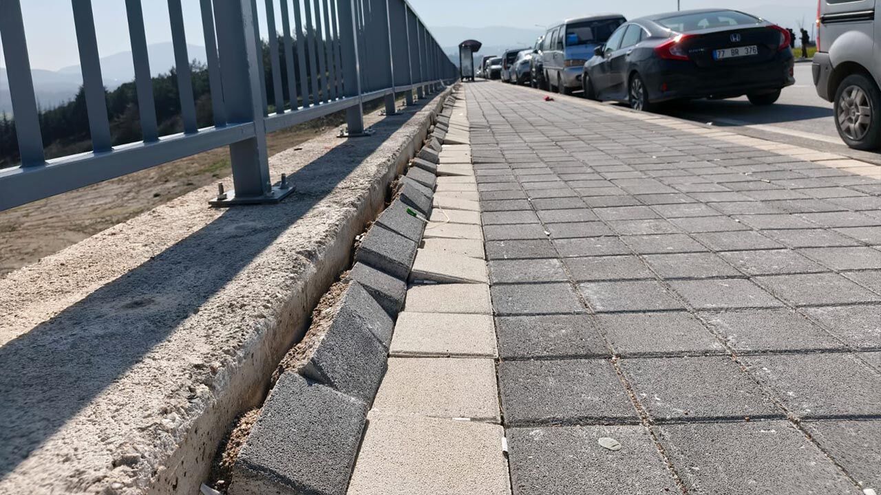 Yalova Egitim Arastirma Hastane Yol Kayma Cokme Asfalt Yama Kaldirim Bozulma Tehlike (1)