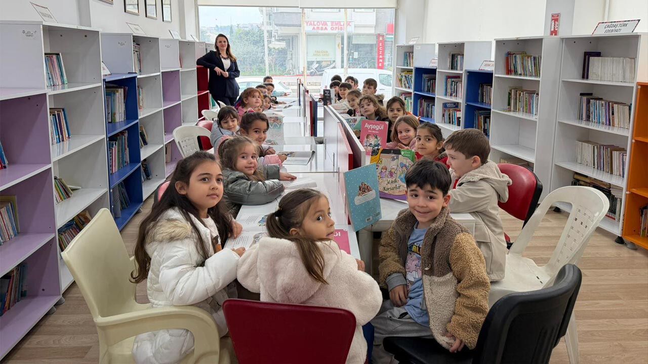 Mi̇ni̇k Okurlar Bi̇lgi̇yle Buluşuyor (4)