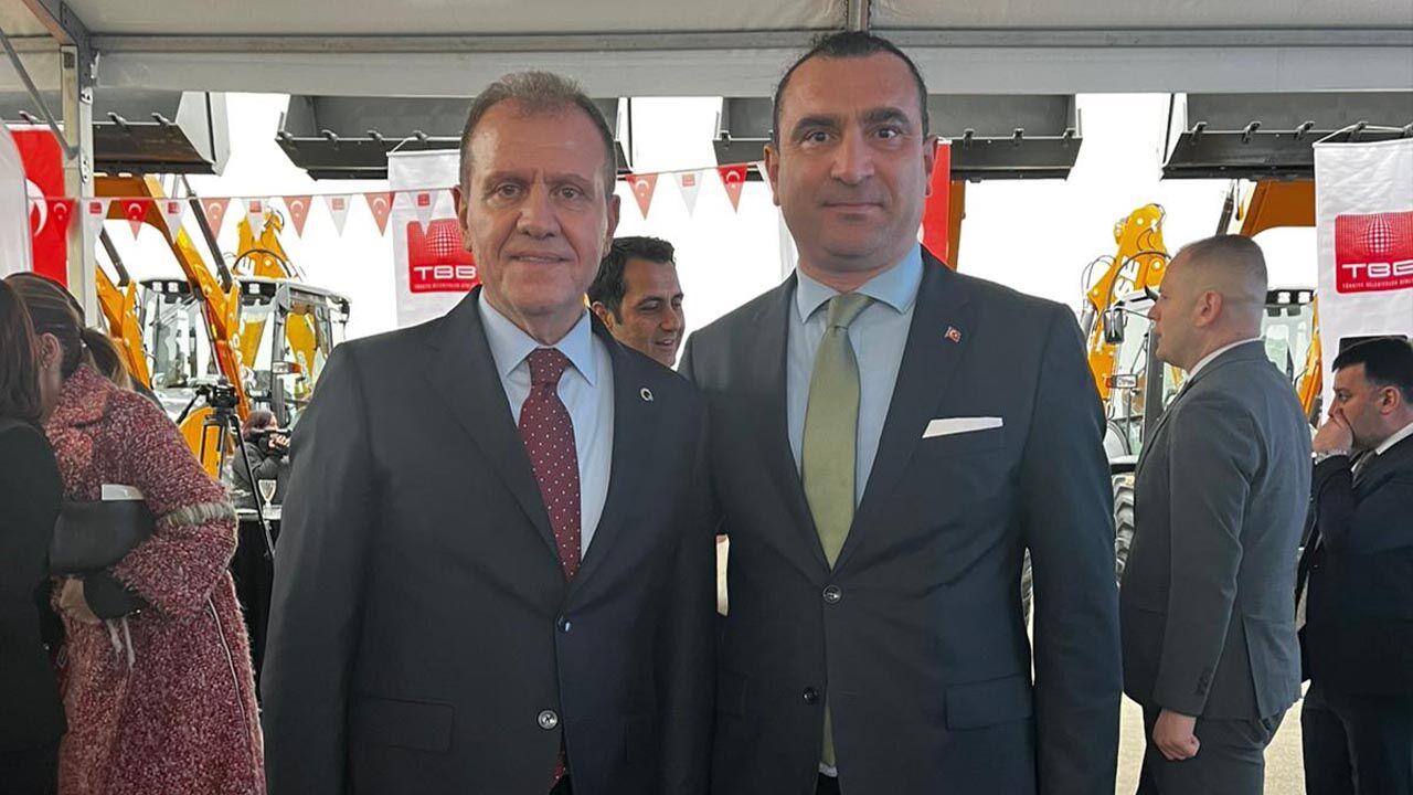 Tbb’den Yalova’ya Çöp Kamyonu Desteği (1)