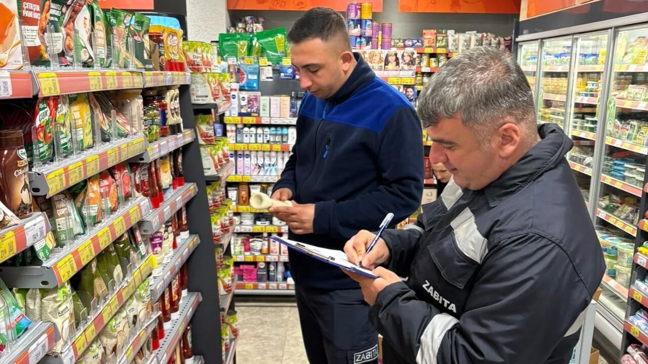 Termal’de Zabıtadan Marketlere Sıkı Denetim (3)