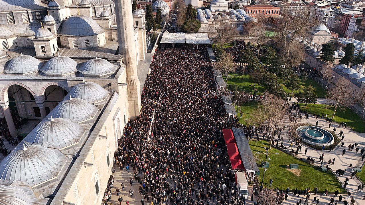 İlber Ortaylı Son Yolculuğuna Uğurlandı (3)