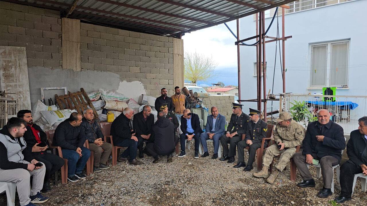 Şehit Olan Askerin Acı Haberi Ailesine Ulaştı (3)