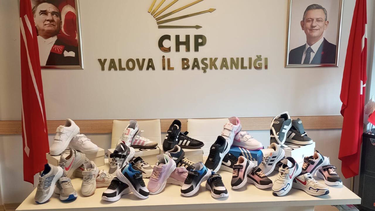 Chp’li Kadınlardan Çocuklara Bayram Hediyesi (1)