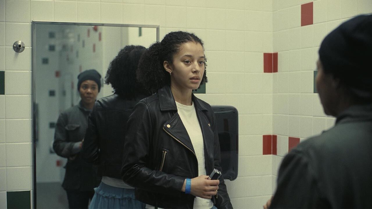 Yalova Ozdilek Cinematime Savas Uzerine Savas One Battle After Anatorher Leonardo Dicaprio Sean Penn Benicio Del Toro (1)