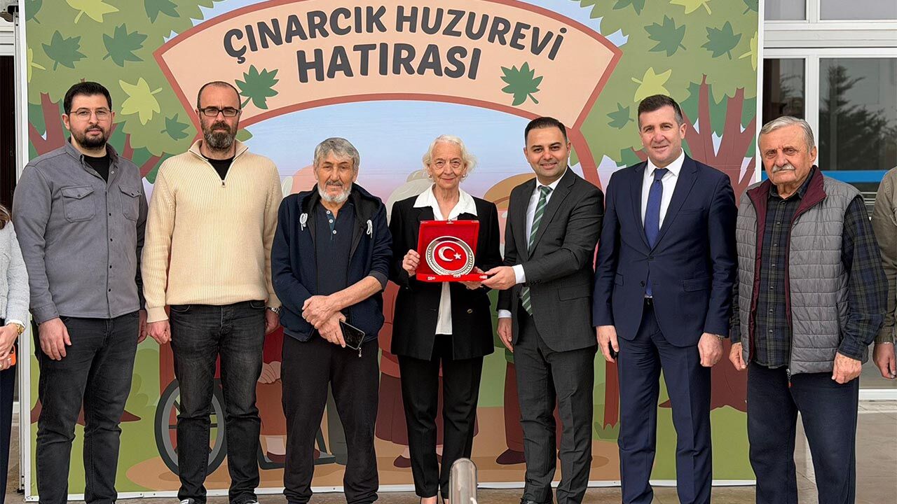 Yalova Aile Sosyal Politikalar Il Mudurluk Bilgi Teknoloji Daire Baskan Ziyaret (1)