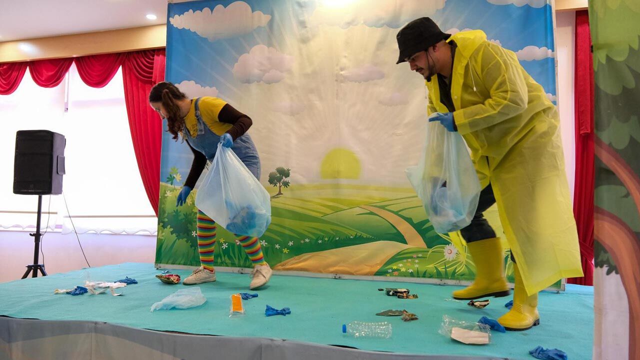 Yalova Altinova Belediye Dunya Tiyatro Gunu Cocuklar Etkinlik (2)