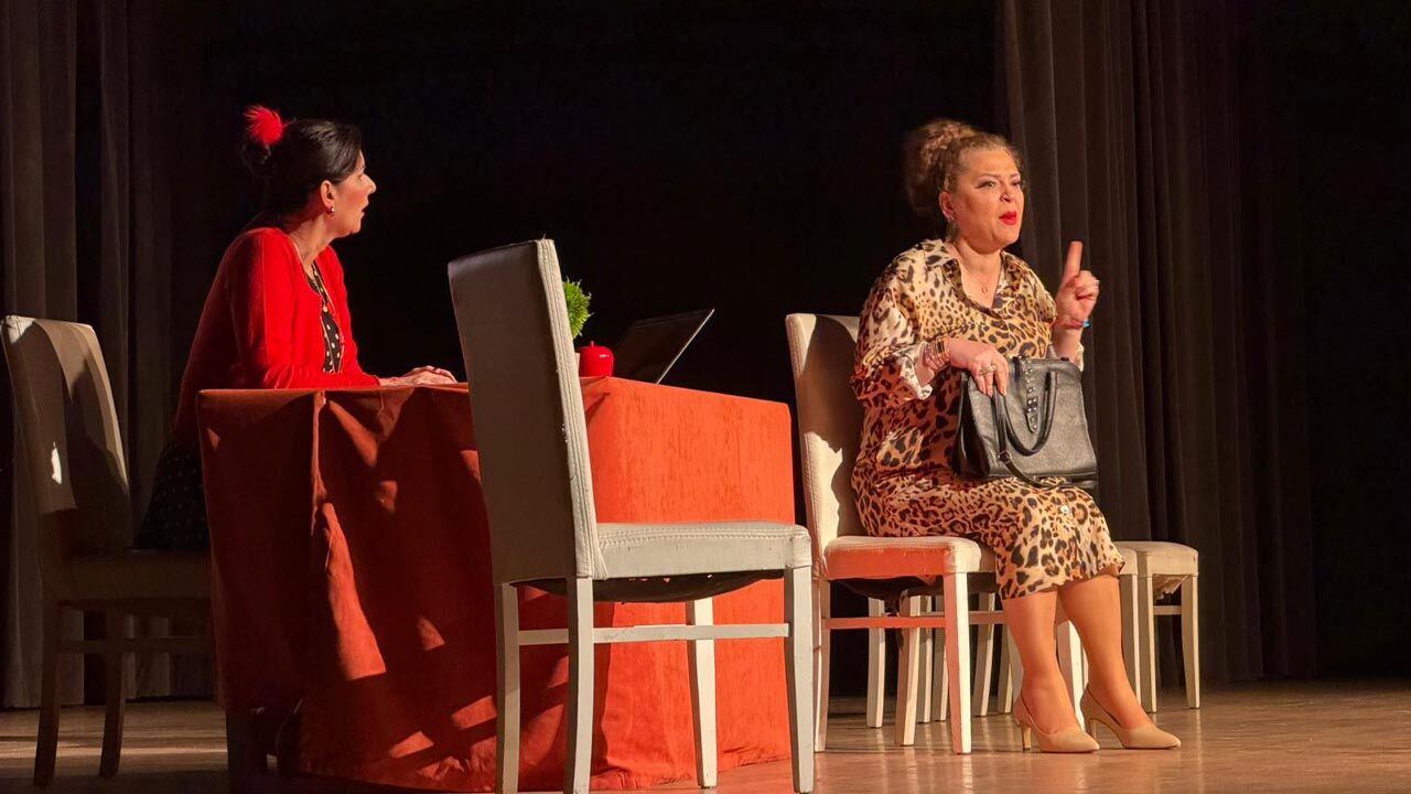 Yalova Belediye Tiyatro Gunu Oyunlar Final Sabotaj (2)