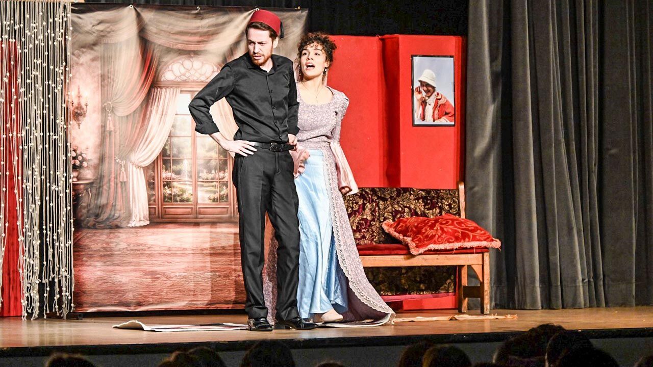 Yalova Belediyesi Tiyatro Oyun Tahir Zuhre Ramazan (4)