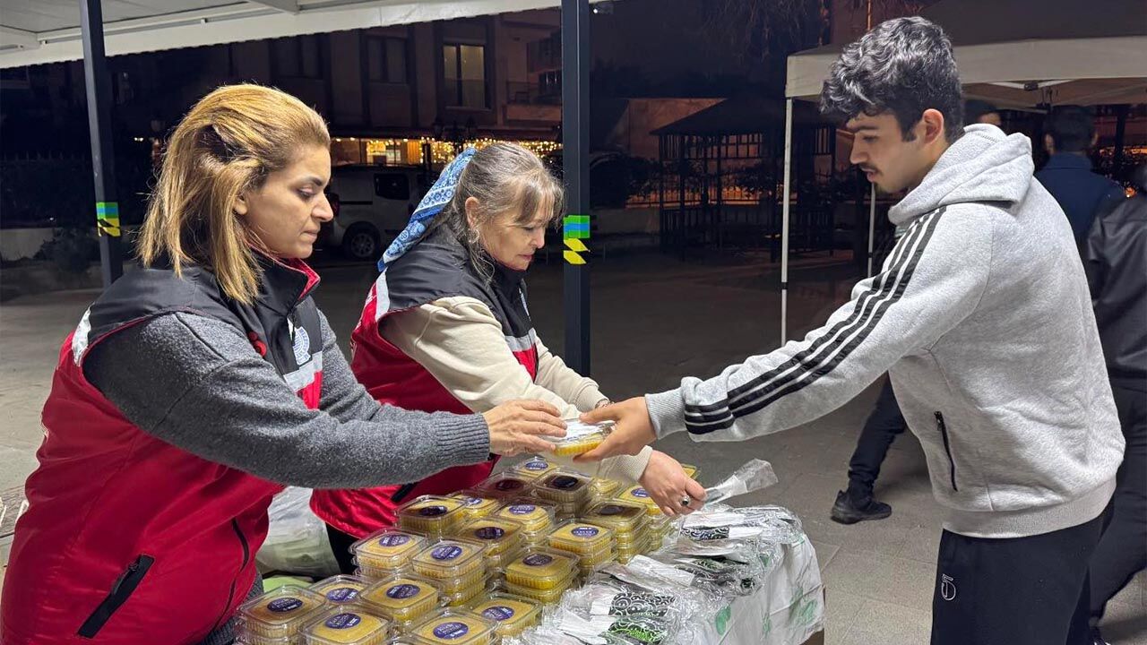 Yalova Belediyesi’nden Kadir Gecesi’ne Özel Mesai (3)