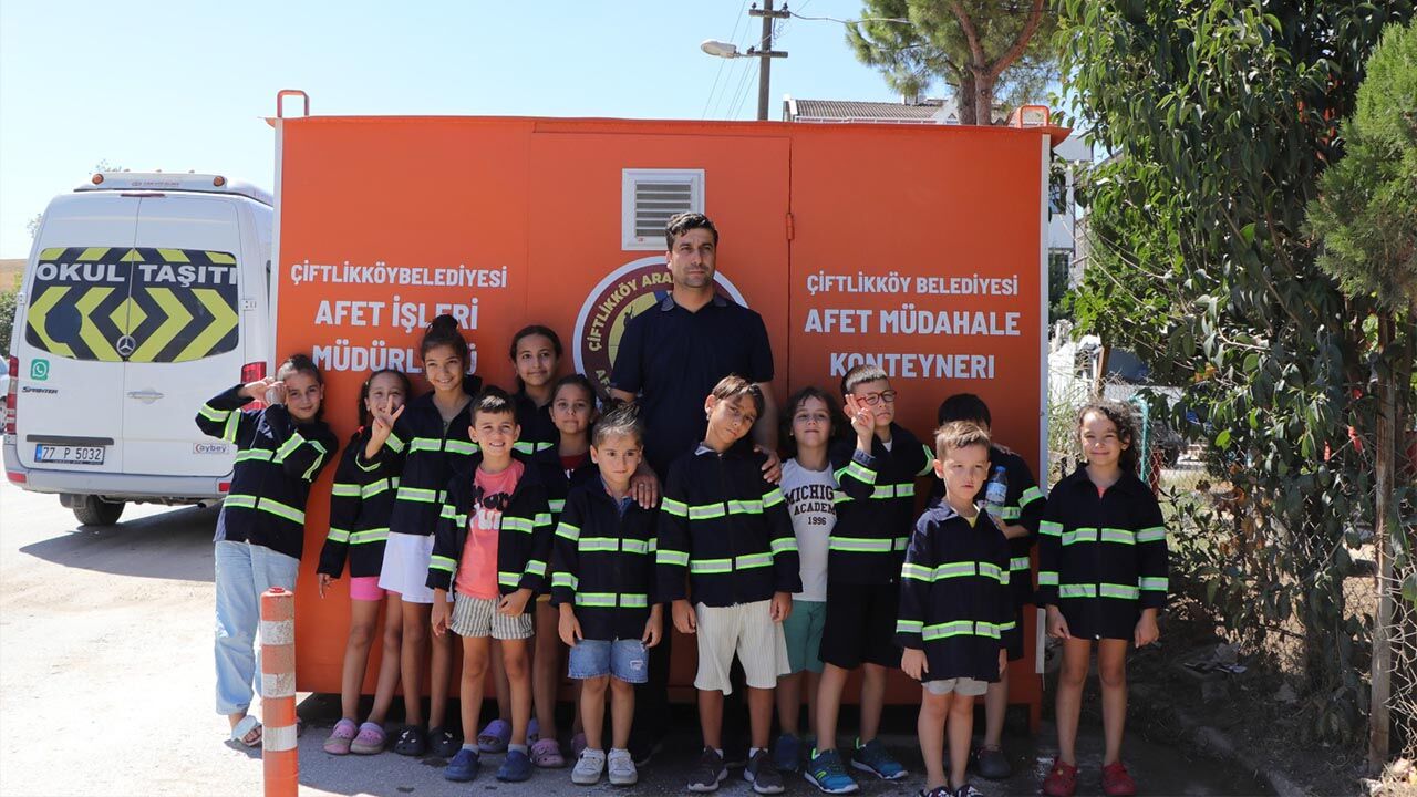 Yalova Ciftlikkoy Belediye Deprem Hafta Afetler Hazirlik (2)