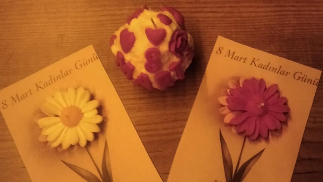 Yalova Is Insan Kadin Girisimci 8 Mart Ozel Mum Tasarim (1)