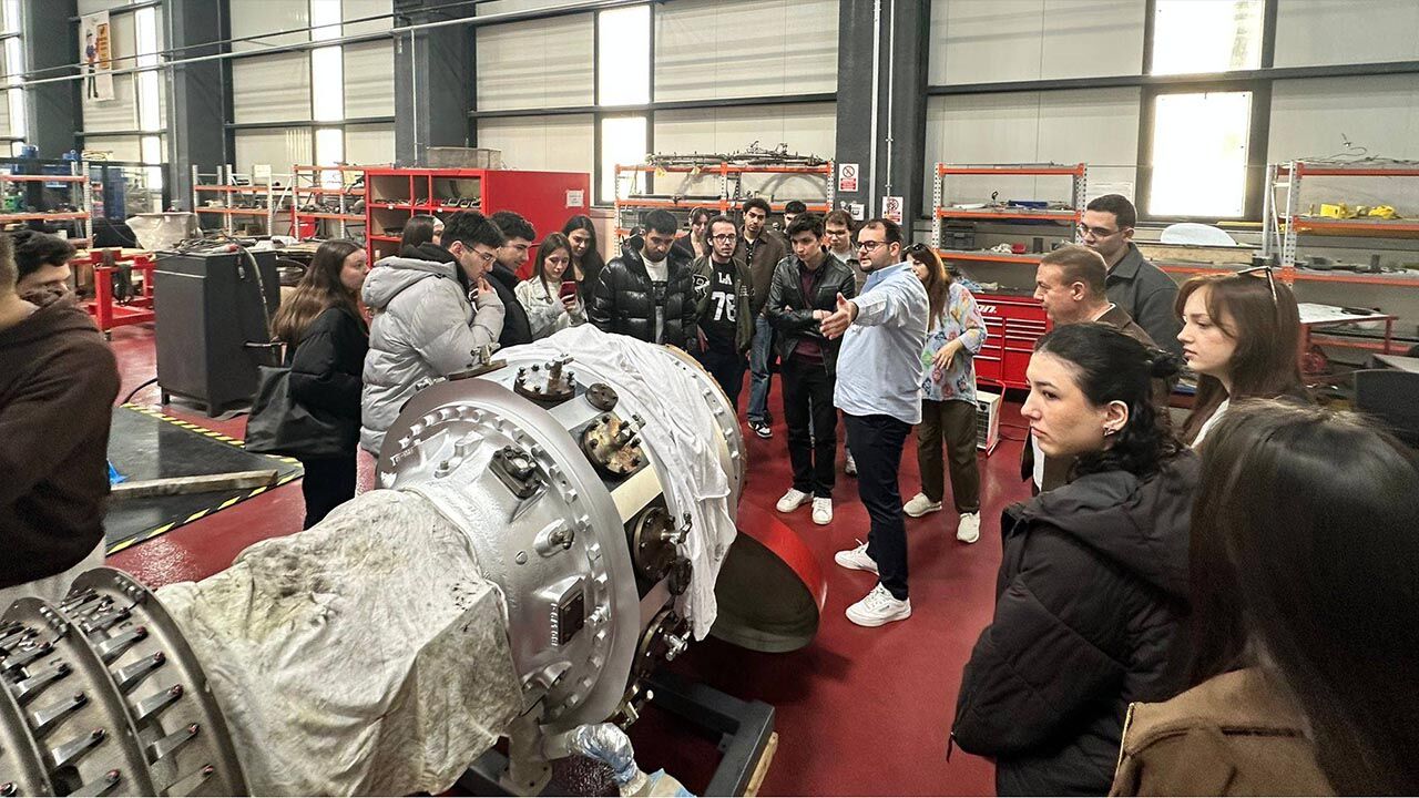 Yalova Makine Ihtisas Osb Universite Ogrenciler Teknik Gezi (3)