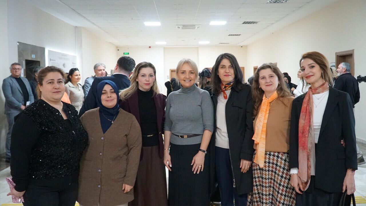 Yalova Üniversitesi’nde 8 Mart Coşkusu (3)