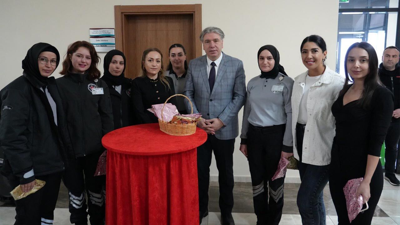 Yalova Üniversitesi’nde 8 Mart Coşkusu (4)