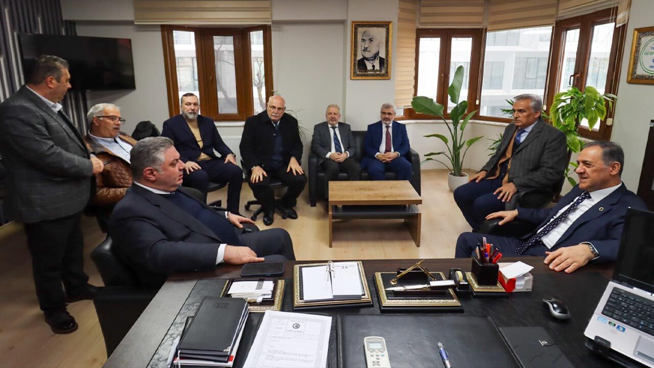 Yalova Vali Haci Saffet Cam Vakfi Gorusme (1)