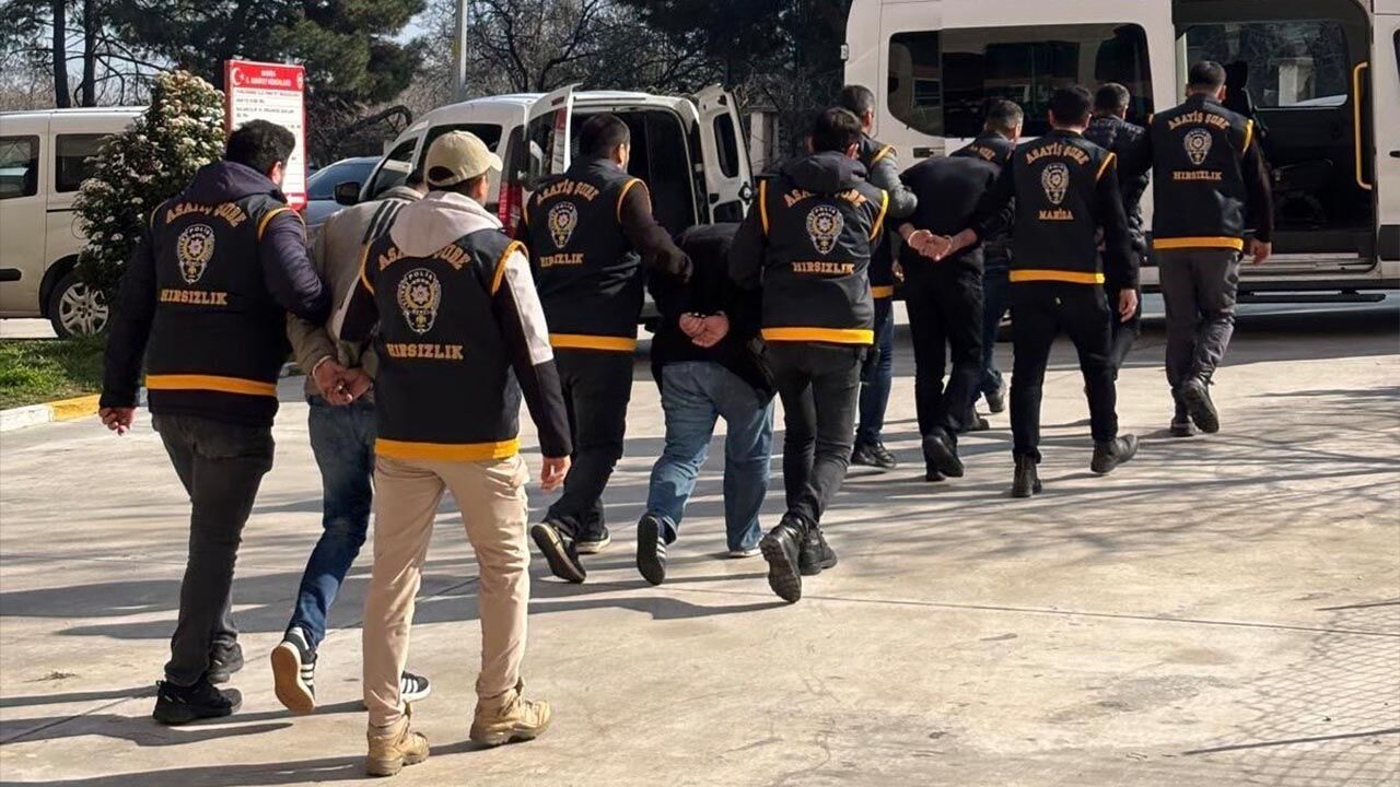 Yalova’da Yakalandılar Fabrika Kasasını Soydular (4)