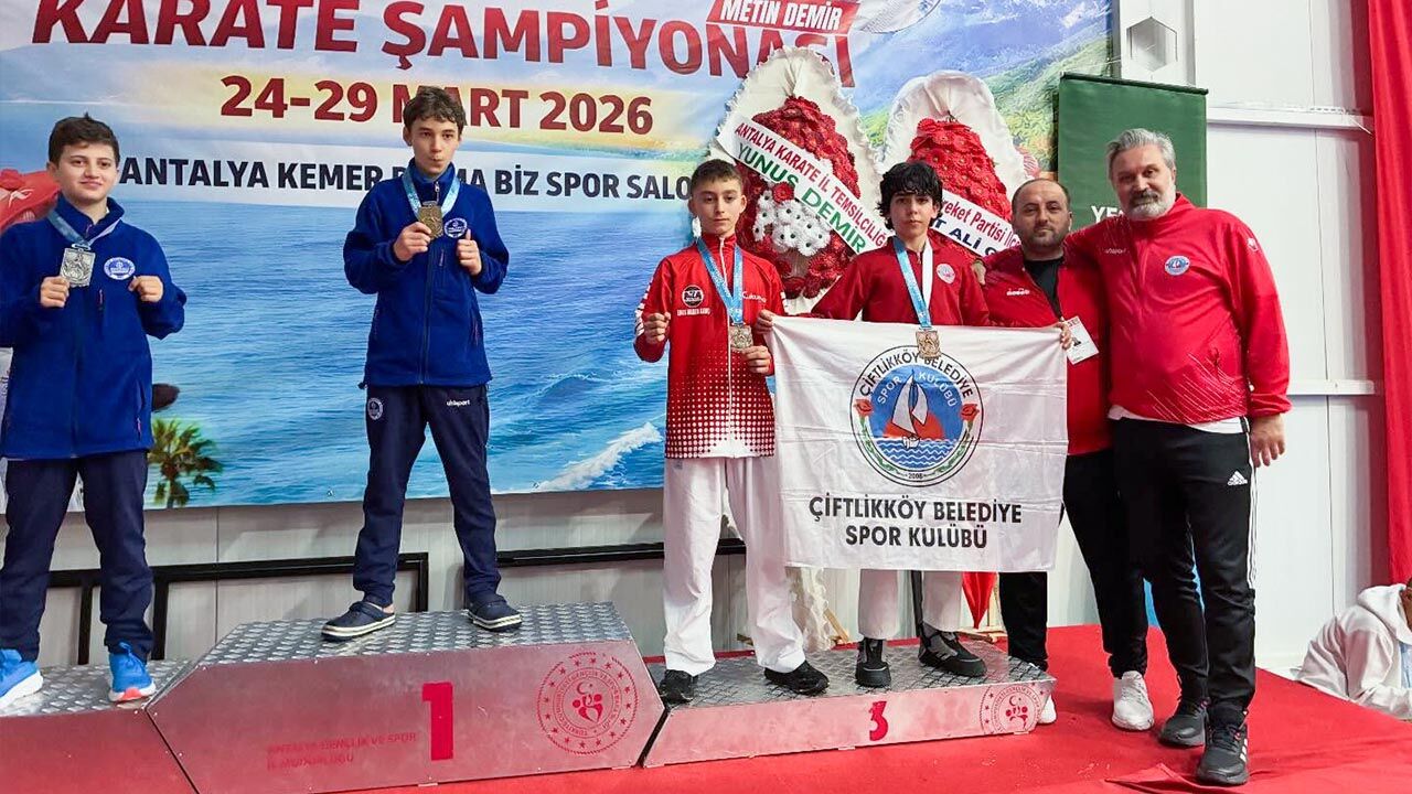 Çiftlikköy Karatecileri Şampiyonluklara Doymuyor (2)