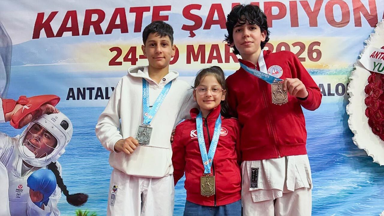 Çiftlikköy Karatecileri Şampiyonluklara Doymuyor (3)