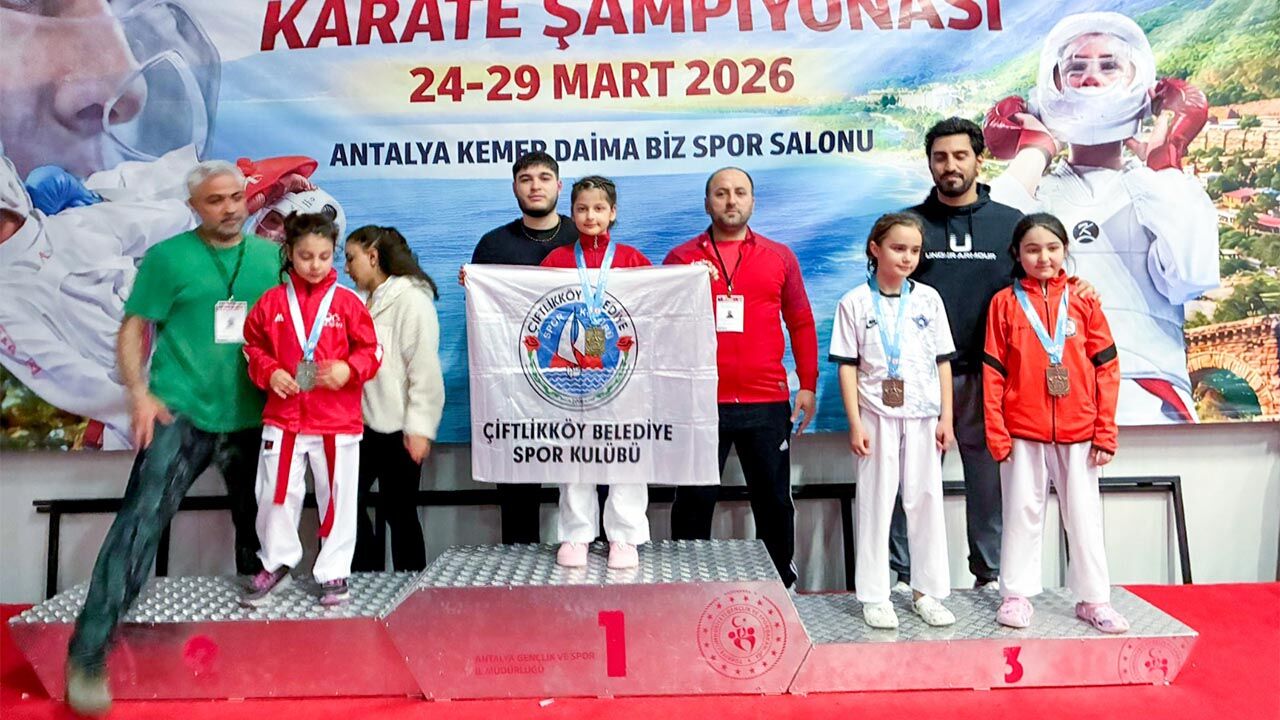 Çiftlikköy Karatecisi 9 Yaşındaki İkra 2. Kez Türkiye Şampiyonu (1)