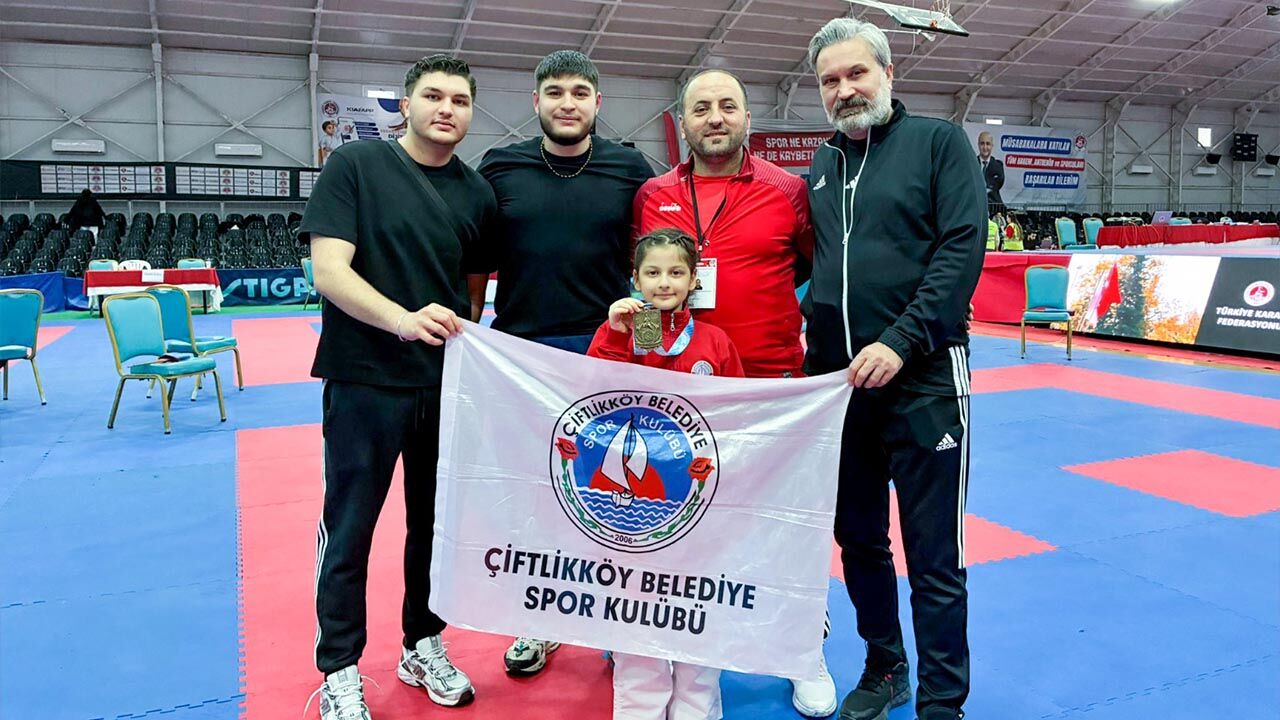 Çiftlikköy Karatecisi 9 Yaşındaki İkra 2. Kez Türkiye Şampiyonu (2)