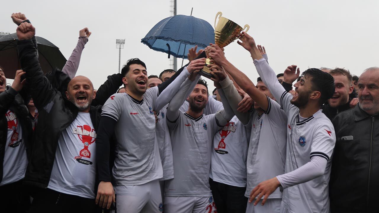 “Süper” Şampiyon Kupasına Kavuştu (2)