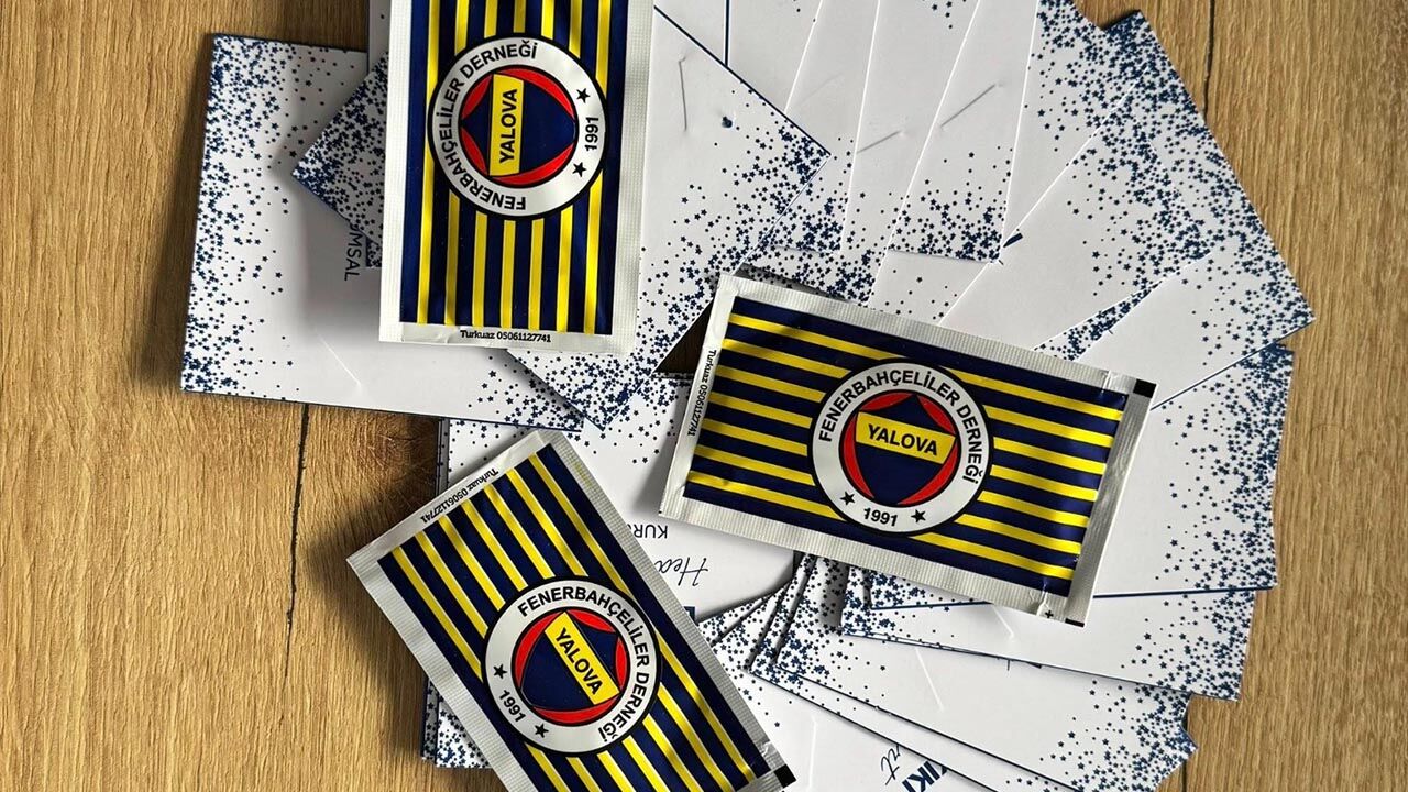 Yalova Fenerbahçeli̇ler Derneği̇’nden Çocuklara Bayramlik Desteği̇ (4)