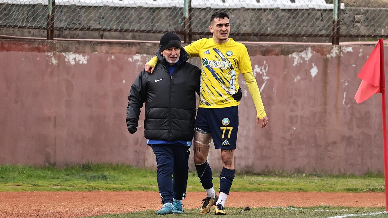 Yalova Takımları Tarafından Göz Ardı Edilen Burhan Zelyurt, Bu Kez Rakip Oldu (2)