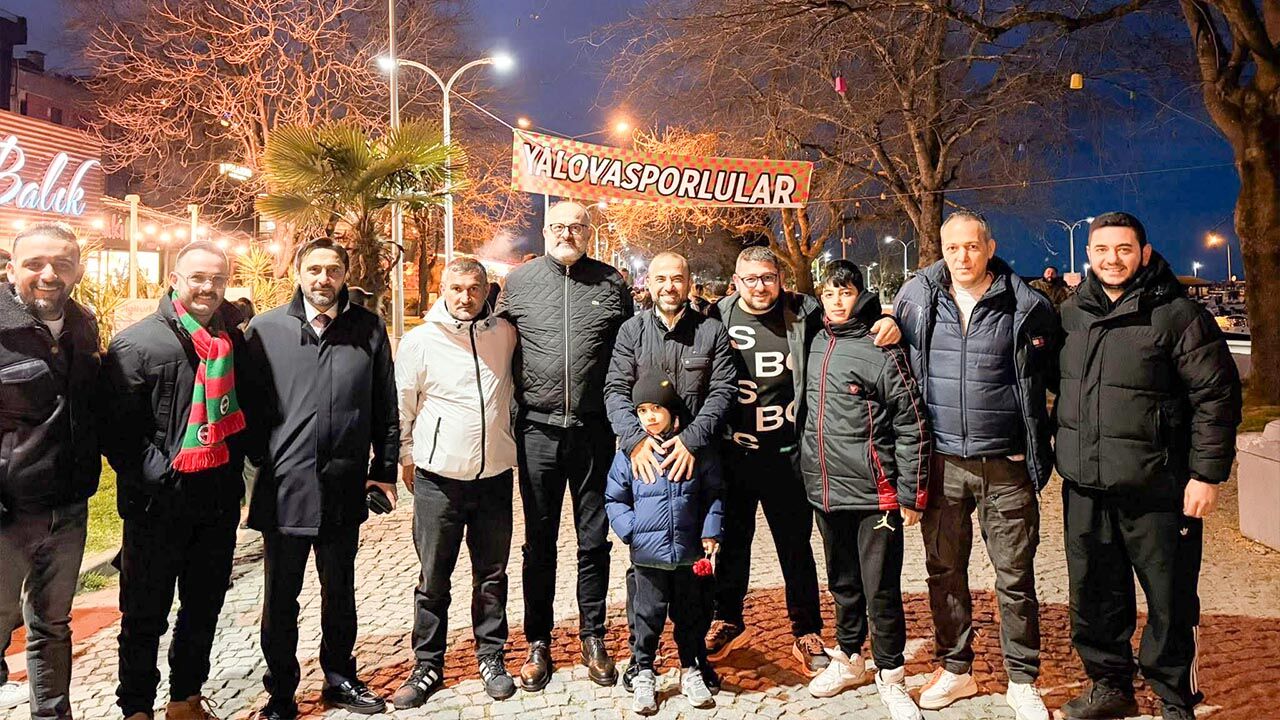 Yalovaspor Taraftarı Geleneksel İftarını Gerçekleştirdi (1)-1