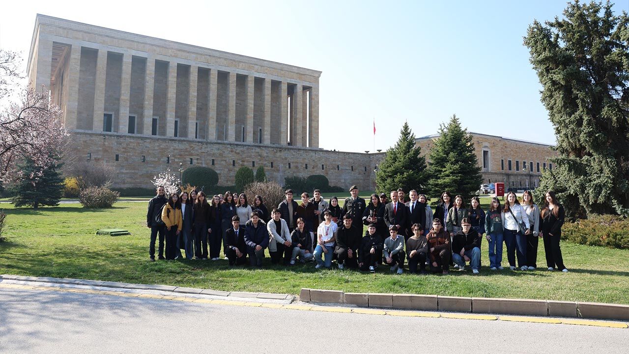 Ata’nın Emaneti Anıtkabir’de Kök Saldı (3)