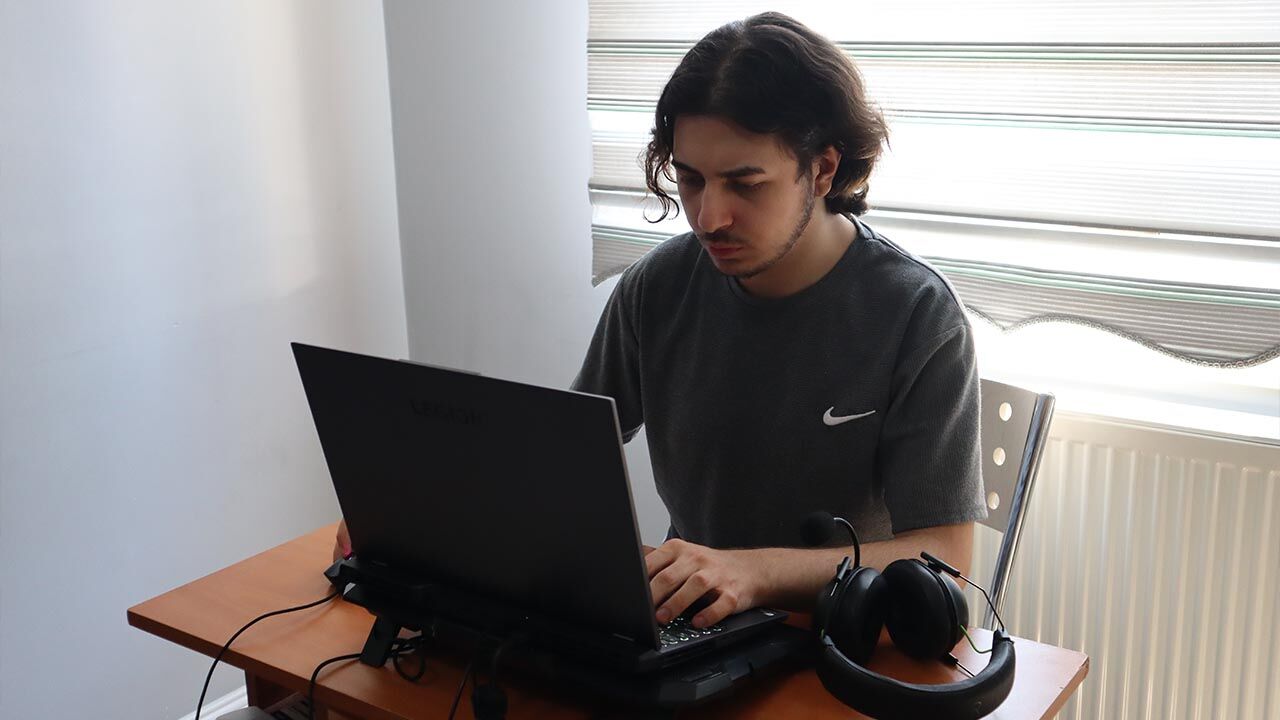 Otizmli Gençten İlham Veren Hikâye (3)-1