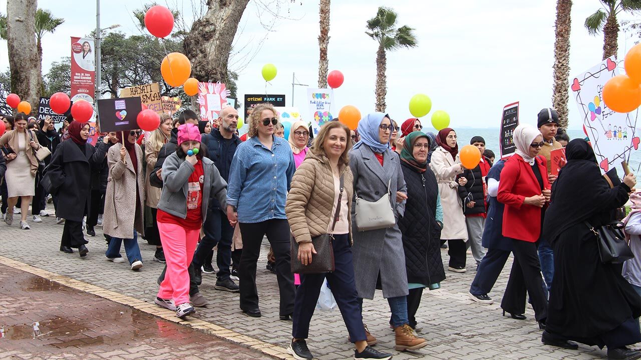 Yalova Dunya Otizm Farkindalik Gunu Kutlama Gun Egitim Stk Kurum Kurulus (5)